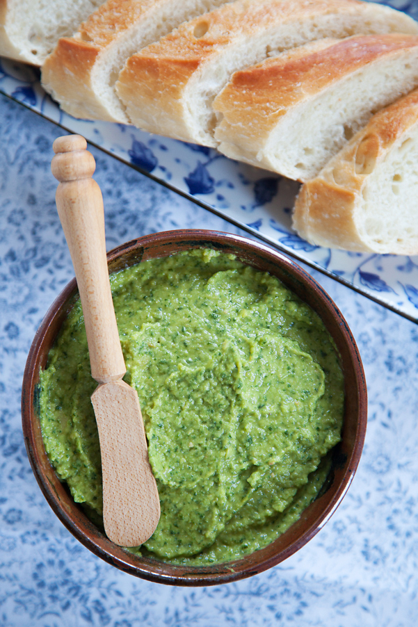 Spinach Hummus | Celebrate the ART of Life
