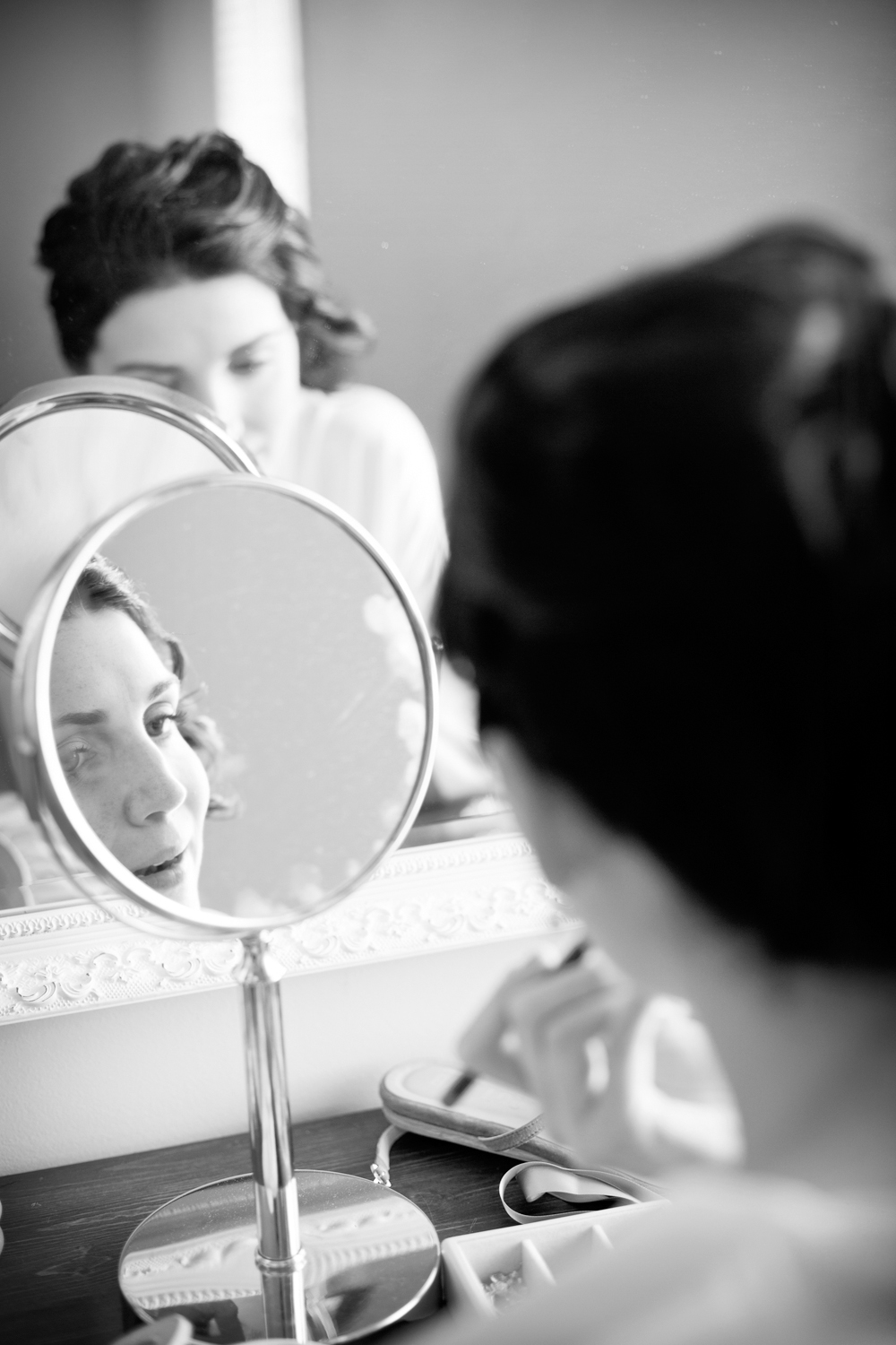 bride getting ready