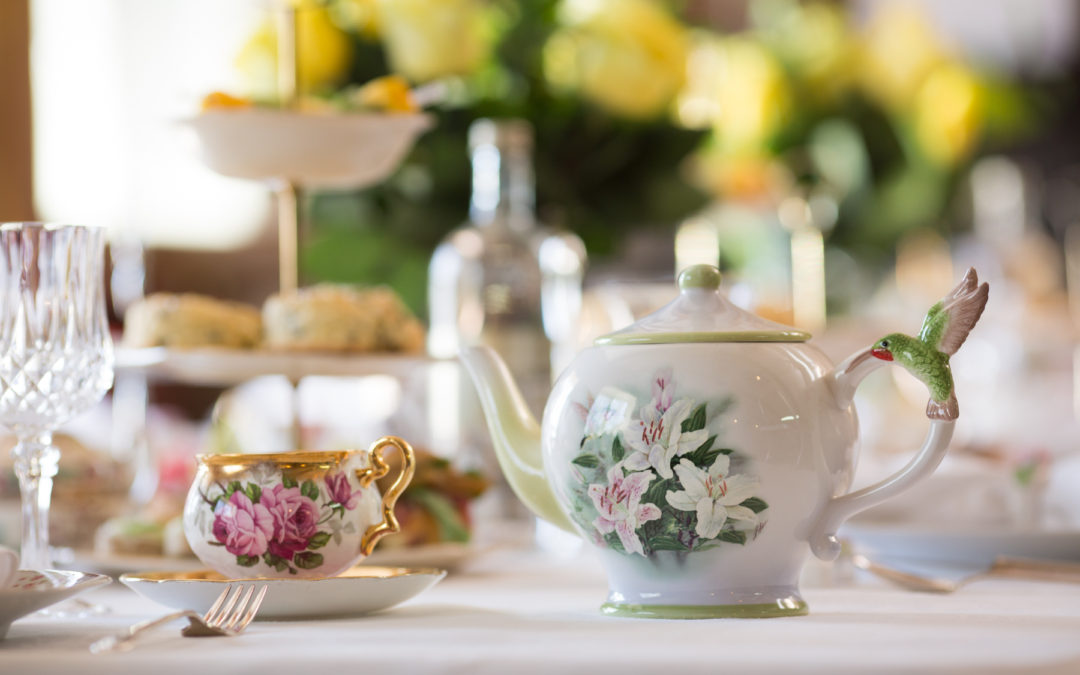 How to host a vintage inspired High Tea