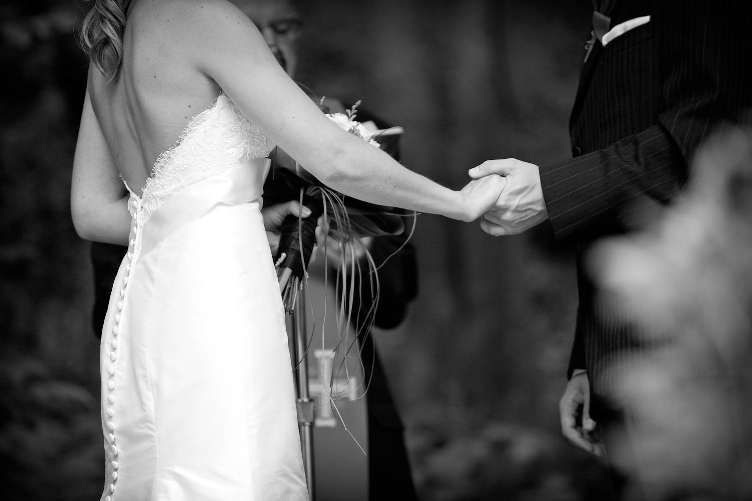 Toronto outdoor wedding ceremony 